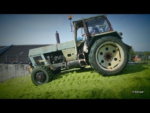 DDR Traktoren in der Maisernte Part 2