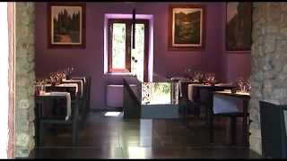 preview picture of video 'Casanova di Pescille - Restaurant - Farmhouse in San Gimignano, Tuscany'