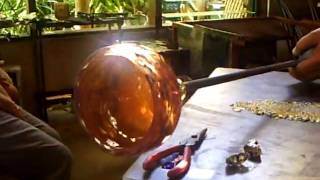 preview picture of video '2010 Margaret River Glass Artist Gerry Reilly'