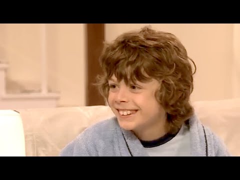 Grandpa in My Pocket Clip - Grandpa's Busy Bee Day Final Clip | Series 1