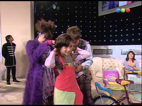 Barbie cumple su sueño de bailar con Chiquititas - Susana Giménez 2007