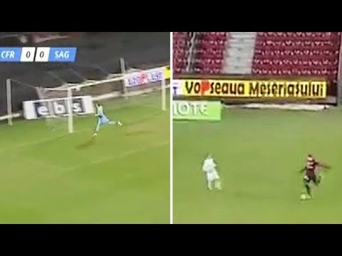 Erst Unvermögen, dann Mittellinien-Volltreffer