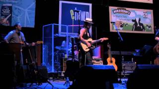eTown webisode 14 - Jackie Greene performance - "Medicine"