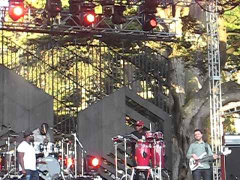 The Roots Cover Fela Kuti at Outside Lands 2011