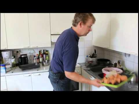Michael Nybäck makes A Traditional Fish Dish, Talks About Finnish Food