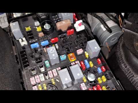 2015 Jeep Cherokee Starter Relay & Fuse, Fuel Pump Fuse