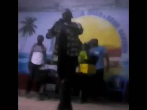 Miki Rinni performing live in sharks likoni