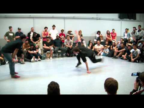 OFFICIAL - Kingz Of Montpellier : Ovni One vs Victaz ( Tricks & Powermoves Semi Final )