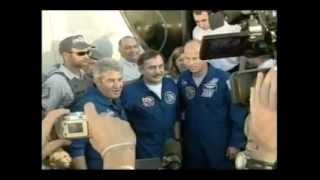 Tripulação Soyuz TMA-8 chegam a Bauru.wmv