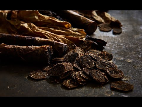 Gedrehten Tabak - Stopfen und Rauchen   Deutsch