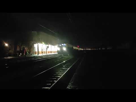 Tren IR1750 Suceava - Bucuresti Nord trece prin Veresti cu 41-0359-0 - 11.11.2022