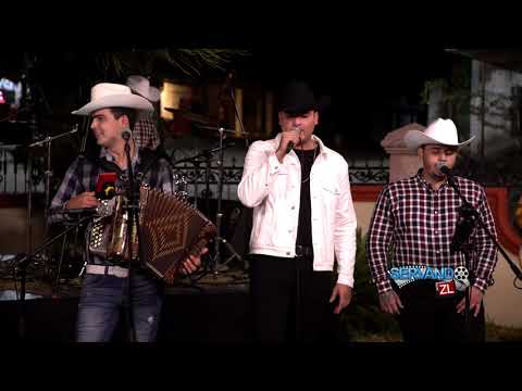 Grupo Arriesgado Ft. Marco Loaiza - El Amigo De Durango (En Vivo 2021)