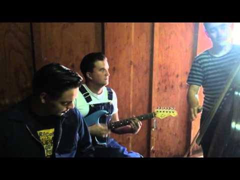 Miss Molly- Josh Hi-Fi & The Rhythm Kings