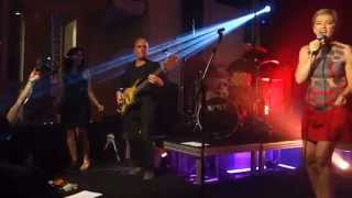 Metrô - Ao vivo - Stabilo - 50 anos do Lycée Pasteur- 11/2014