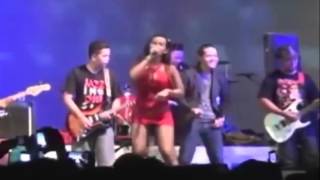 Download lagu Uut Selly ● Selimut Tetangga ● Dangdut Koplo Hot 2015 mp3 Download lagu Uut Selly ● Selimut Tetangga ● Dangdut Koplo Hot 2015 mp3