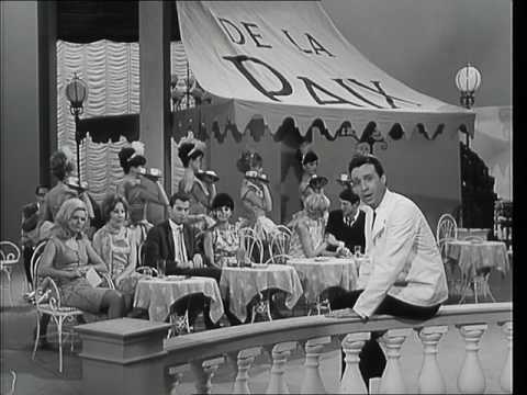 Peter Alexander - Im Café de la paix