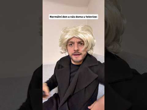 Péťa s mámou koukají na telku🇨🇿 #selixinho