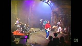 Peter O'Brien & Michael Veitch/Redgum - 'Roll It On Robbie' ('Countdown' 12/4/87)