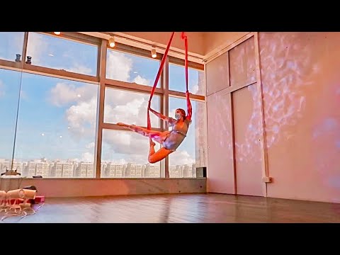 ✨Aerial Hammock Dance ✨I love you 3000-Stephanie Poetri✨
