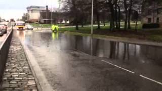 preview picture of video 'Anderson Drive closed due to flooding'