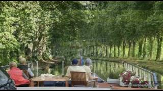 preview picture of video 'Hotel Barge Cruise in Southern France - The Saint Louis'