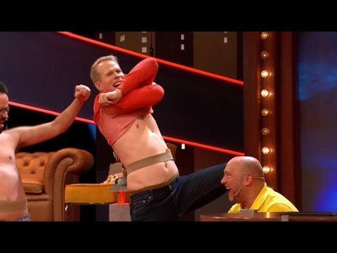 Spontane striptease! - DE GROTE IMPROVISATIESHOW