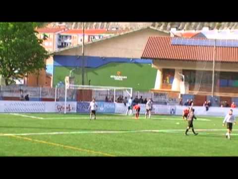 AURRERA K.E. 0:2 Zarautz K.E. (Zaldupe, 2014/04/05) - www.leartigol.com