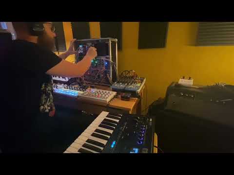 Live modular synth