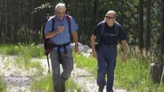 preview picture of video 'L'Anello del Monte Nebria da Valbruna  - SentieriNatura - Documentari estivi 2008 - 04'