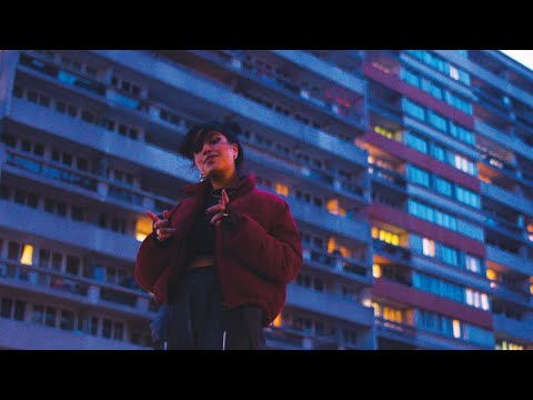 Video thumbnail for Stupéfaite 惊讶