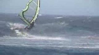 preview picture of video 'WINDSURF IN CHILE .SQUARE ROCK. YOYO'