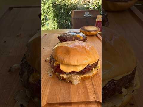 Recette Burger barbecue au cheddar