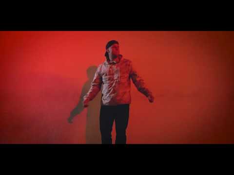 Sizzo45 - Mann im Mond (Official Video) prod. by Tony Crisp