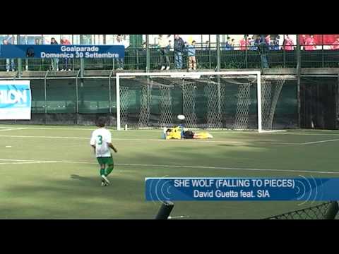 DIL04 071012 GOALPARADE