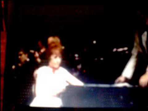 Overlijdensbericht John van kesteren NOS Journaal