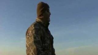 preview picture of video 'Canadian Goose Hunting - Saskatchewan Honker Hunts with Pacific Wings Prairie Outiftters'