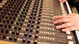 "Warehouse 605" - Hannett / JD / Dark style studio tracking & mixing