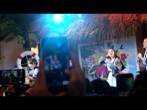 190328 ( Fancam ) BNK48 - Koisuru Fortune Cookie ( Focus Noey ) @Terminal 21 Pattaya