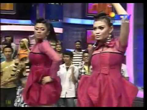 Putri Penelope - Keong Racun @ SensasiArtis | SCTV 10-08-2010