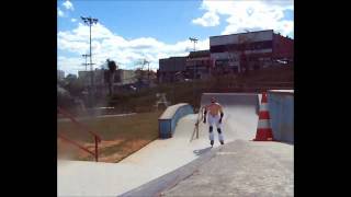 preview picture of video 'Pista de Skate Bosque Maia - Roller'