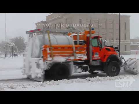 01-21-2023 Lamar, CO - Winter Storm Warning/Snow Plows on Main Street