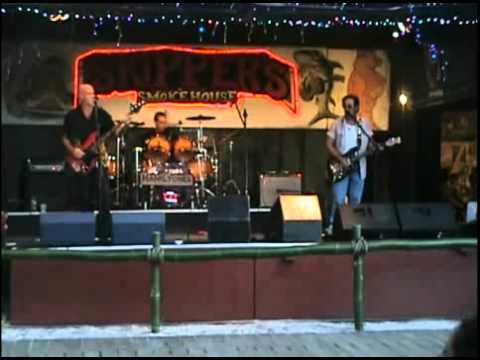 It Ain't the Meat performed by The Hamiltones Video by The Hamiltones - Myspace Video.flv