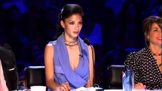 Melanie Amaro - Listen (Audition - The X Factor USA 2011)