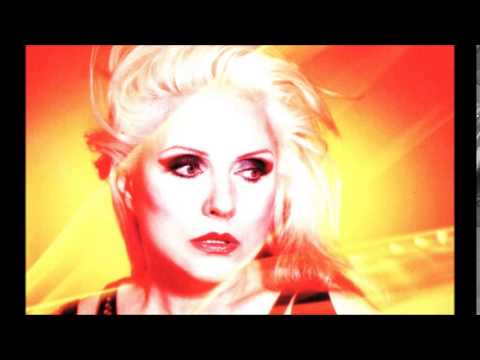 Videoclip de Rules For Living — Blondie