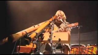 Amazing musical performance Video  - Xavier Rudd