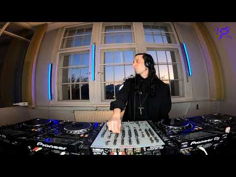 PATTERN: Selection 81 - Unhuman - 5 PM