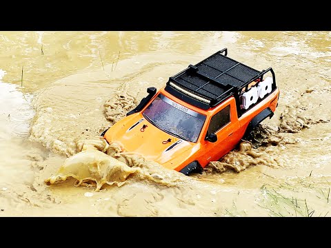 RC Cars Mudding 4x4 : TRX4 Traxxas Traxx Best RC Mud Car???