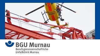 preview picture of video 'Hubschrauber Baukran Rettungsübung'