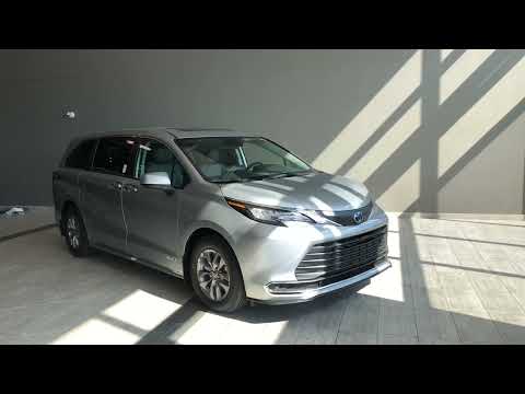 2021 Toyota Sienna Hybrid XLE 7-Passanger AWD Review