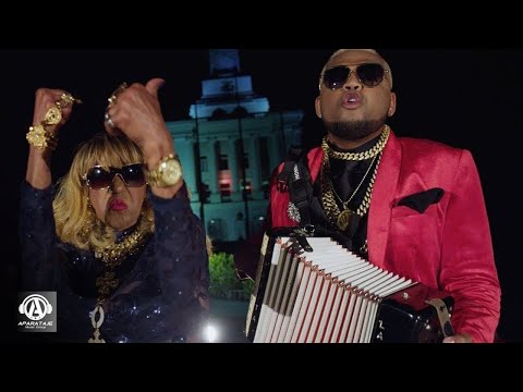 Video 4 - Fefita en Tarima